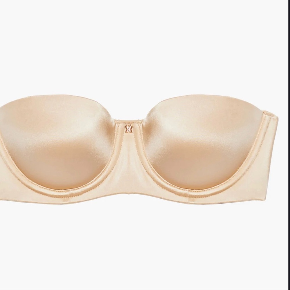 Core Microfiber Strapless Bra